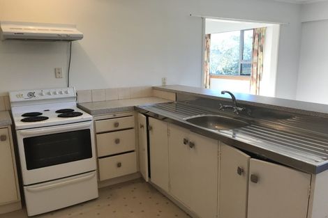 Photo of property in 2/30 Gowing Drive, Meadowbank, Auckland, 1072