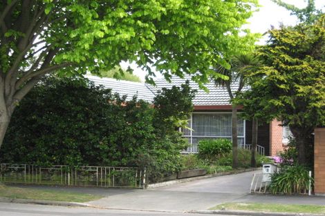 Photo of property in 18 Kendal Avenue, Burnside, Christchurch, 8053