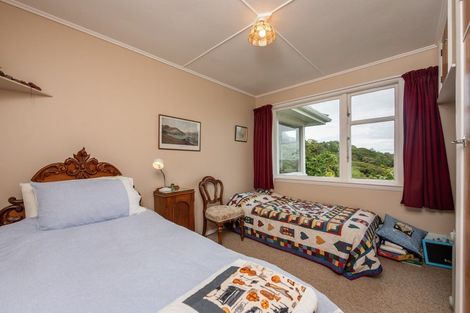 Photo of property in 44 Acheron Road, Paremata, Porirua, 5026
