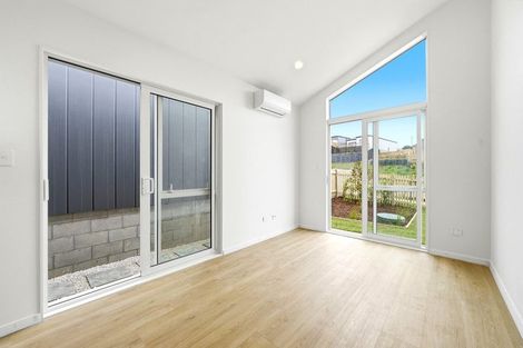 Photo of property in 14 Kopu Road, Orewa, 0931