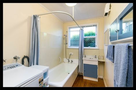 Photo of property in 2/27 Abbott Street, Ngaio, Wellington, 6035