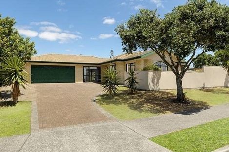 Photo of property in 2 Nautilus Drive, Papamoa Beach, Papamoa, 3118