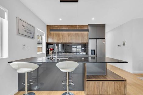 Photo of property in 39 Farranfore Road, Opaheke, Papakura, 2113