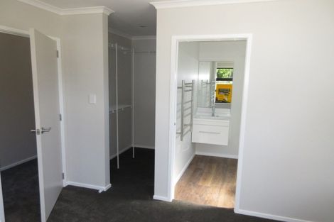 Photo of property in 5 Pattullo Crescent, Wallaceville, Upper Hutt, 5018