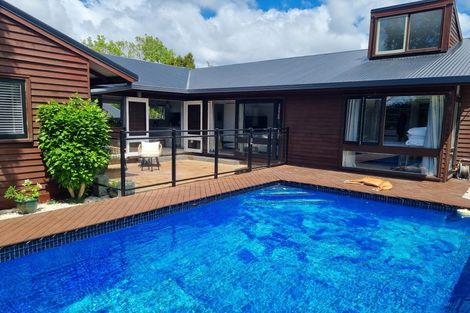 Photo of property in 279 Royal Road, Massey, Auckland, 0614