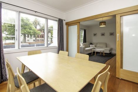 Photo of property in 293 Fitzherbert Avenue, West End, Palmerston North, 4410