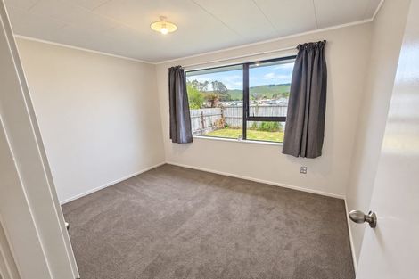Photo of property in 12 Crystal Place, Pukehangi, Rotorua, 3015