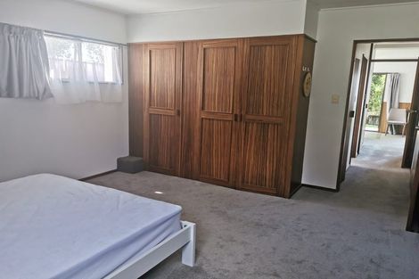 Photo of property in 123a Chelsea View Drive, Chatswood, Auckland, 0626