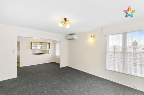 Photo of property in 40 Dowse Drive, Maungaraki, Lower Hutt, 5010