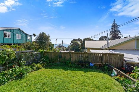Photo of property in 57a Ames Street, Paekakariki, 5034