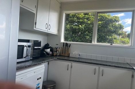 Photo of property in 12 Redwing Street, Browns Bay, Auckland, 0630