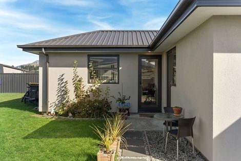 Photo of property in 3 Hicks Road, Lower Shotover, Queenstown, 9304
