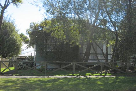 Photo of property in 117 Te Rangitautahanga Road, Turangi, 3334