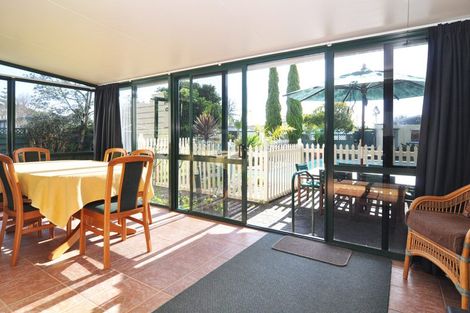 Photo of property in 15 Balfour Crescent, Riverlea, Hamilton, 3216