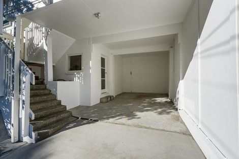 Photo of property in 59a Hungerford Road, Houghton Bay, Wellington, 6023