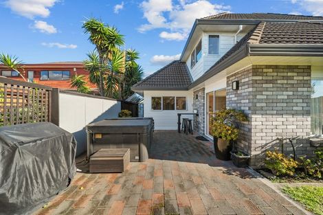 Photo of property in 1/7 Camden Place, Papatoetoe, Auckland, 2025