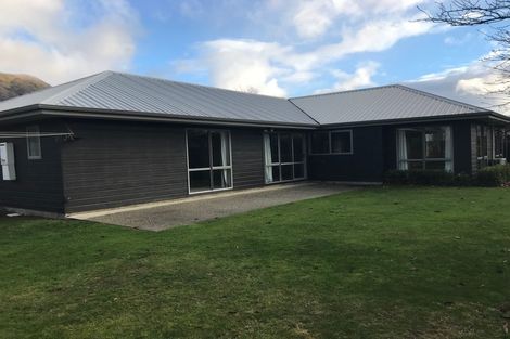 Photo of property in 5 Poolburn Court, Lake Hayes, Queenstown, 9304