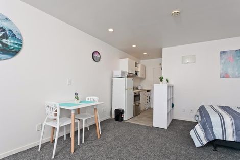 Photo of property in Oakwood Hall Apartments, 3d/81 Wakefield Street, Auckland Central, Auckland, 1010