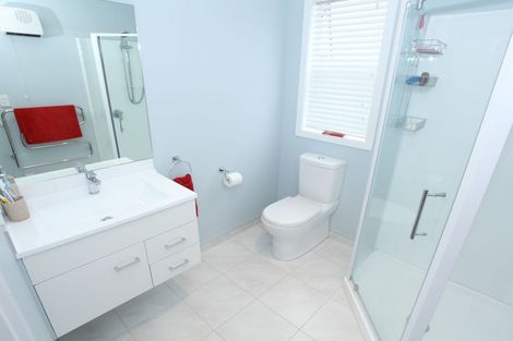 Photo of property in 19 Robertson Street, Raglan, 3225