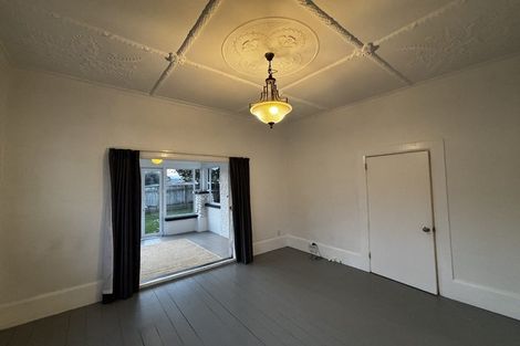 Photo of property in 8 Bell Street, Welbourn, New Plymouth, 4310