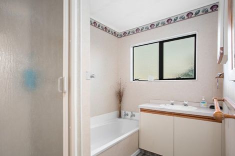 Photo of property in 2 Mayor View Terrace, Waihi Beach, 3611