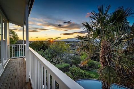 Photo of property in 21 Heaton Rhodes Place, Cashmere, Christchurch, 8022