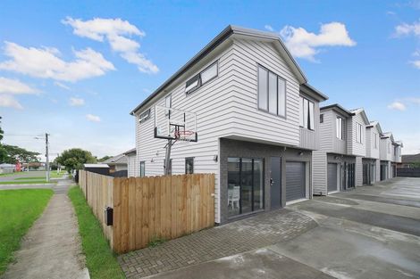 Photo of property in 11a Kent Road, Manurewa, Auckland, 2102