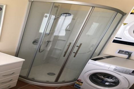 Photo of property in 9 The Topdeck, Whitby, Porirua, 5024