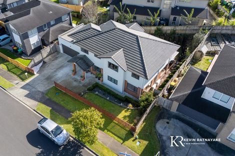 Photo of property in 5 Kereru Rise, Papakura, 2110