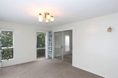 Photo of property in 63 Main Road, Redcliffs, Christchurch, 8081
