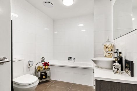 Photo of property in 90 Eaves Bush Parade, Orewa, 0931