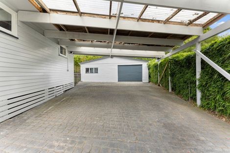Photo of property in 100 Plateau Road, Te Marua, Upper Hutt, 5018