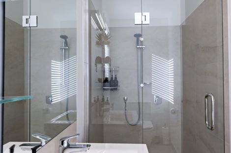 Photo of property in 37 Mcadam Drive, Jacks Point, Queenstown, 9371