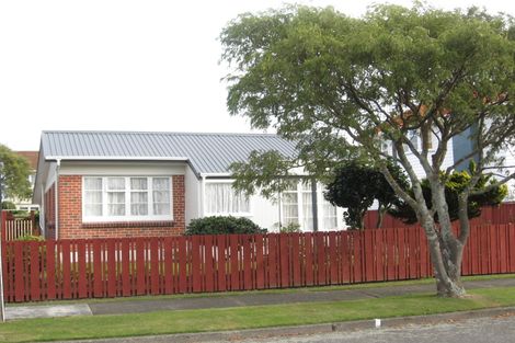 Photo of property in 10 Burnton Street, Epuni, Lower Hutt, 5011