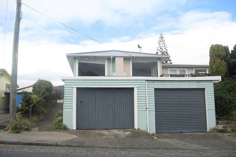 Photo of property in 146 Wellington Road, Paekakariki, 5034