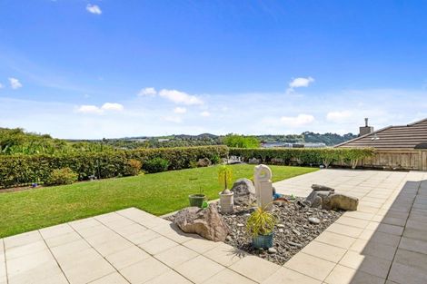 Photo of property in 28 Rexford Heights, Pyes Pa, Tauranga, 3112