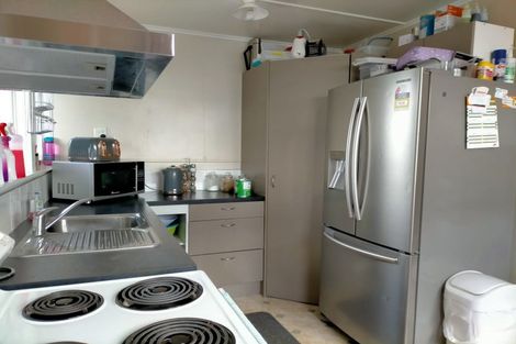 Photo of property in 1 Hartgill Crescent, Dannevirke, 4930