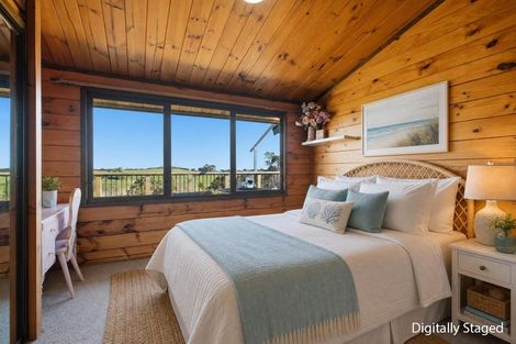 Photo of property in 17a Saint Ives Grove, Whalers Gate, New Plymouth, 4310