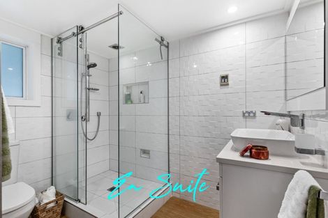 Photo of property in 5 Tainui Street, Torbay, Auckland, 0630