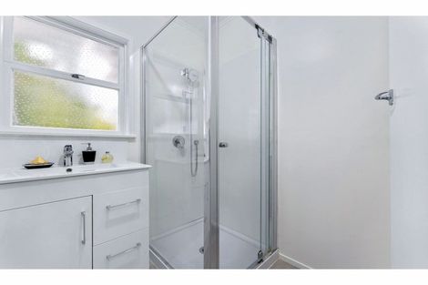 Photo of property in 2/53 Richards Avenue, Forrest Hill, Auckland, 0620