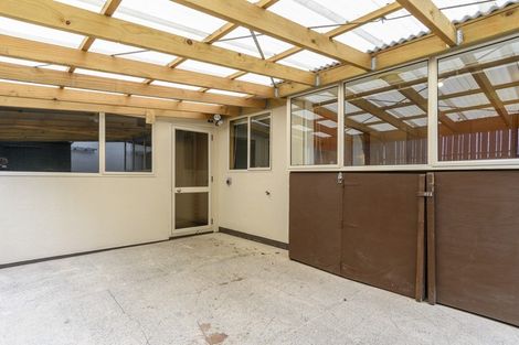 Photo of property in 1 Rangataua Street, Welcome Bay, Tauranga, 3112