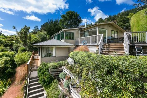 Photo of property in 107 Doctors Point Road, Waitati, 9085