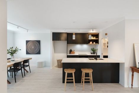 Photo of property in 1 Greenwich Street, Papamoa, 3118