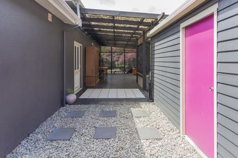 Photo of property in 10 Robins Road, Alma, Oamaru, 9492