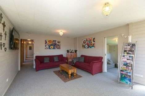 Photo of property in 318 Manutahi Road, Lepperton, New Plymouth, 4372