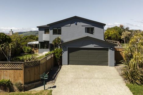 Photo of property in 20 Nether Green Crescent, Johnsonville, Wellington, 6037