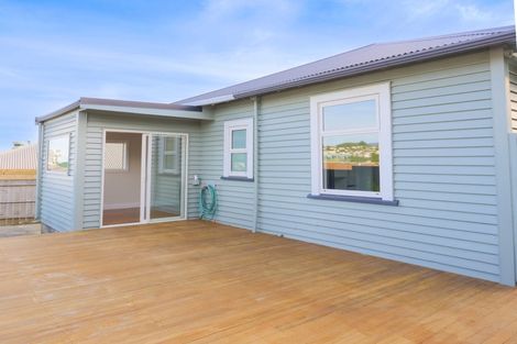 Photo of property in 49 Lonsdale Crescent, Rongotai, Wellington, 6022