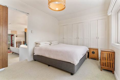 Photo of property in 1/20 Harrybrook Road, Green Bay, Auckland, 0604