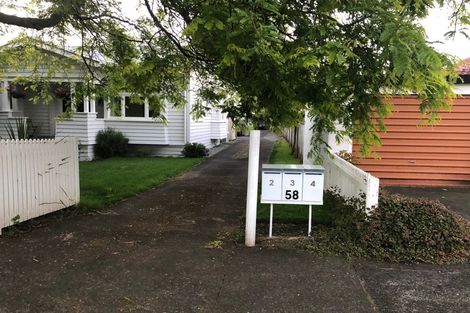 Photo of property in 2/58 Amaru Road, One Tree Hill, Auckland, 1061