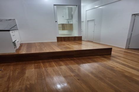 Photo of property in 349 Triangle Road, Massey, Auckland, 0614